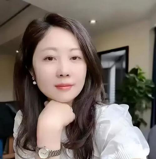 五十岁女人照片,五十岁女性的优雅时光