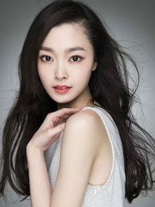 区海伦个人资料,才华横溢的青年才俊，引领时代潮流的先锋人物